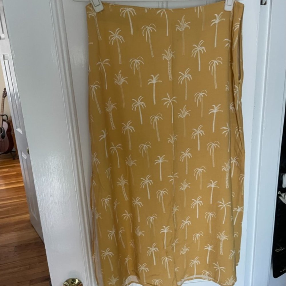 Marine Layer Mid Length Skirt